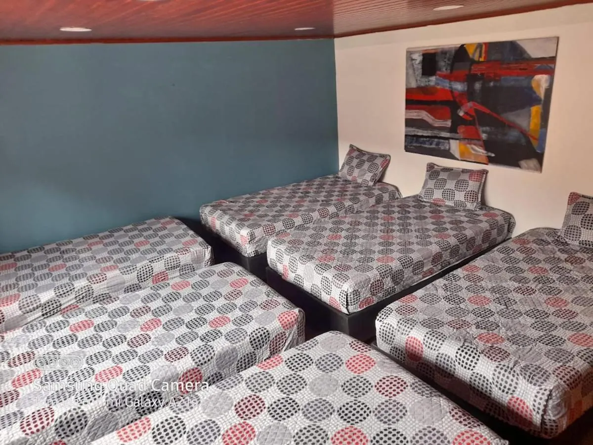 Acogedor Hostal Usaquen La Parada Del Tren Bogotá Bed & Breakfast