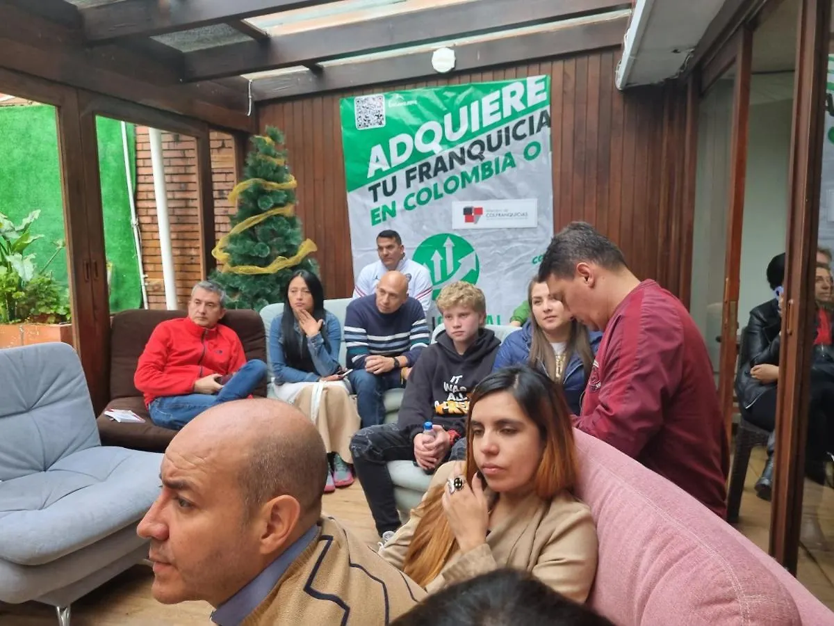 Acogedor Hostal Usaquen La Parada Del Tren Bogotá 0*,