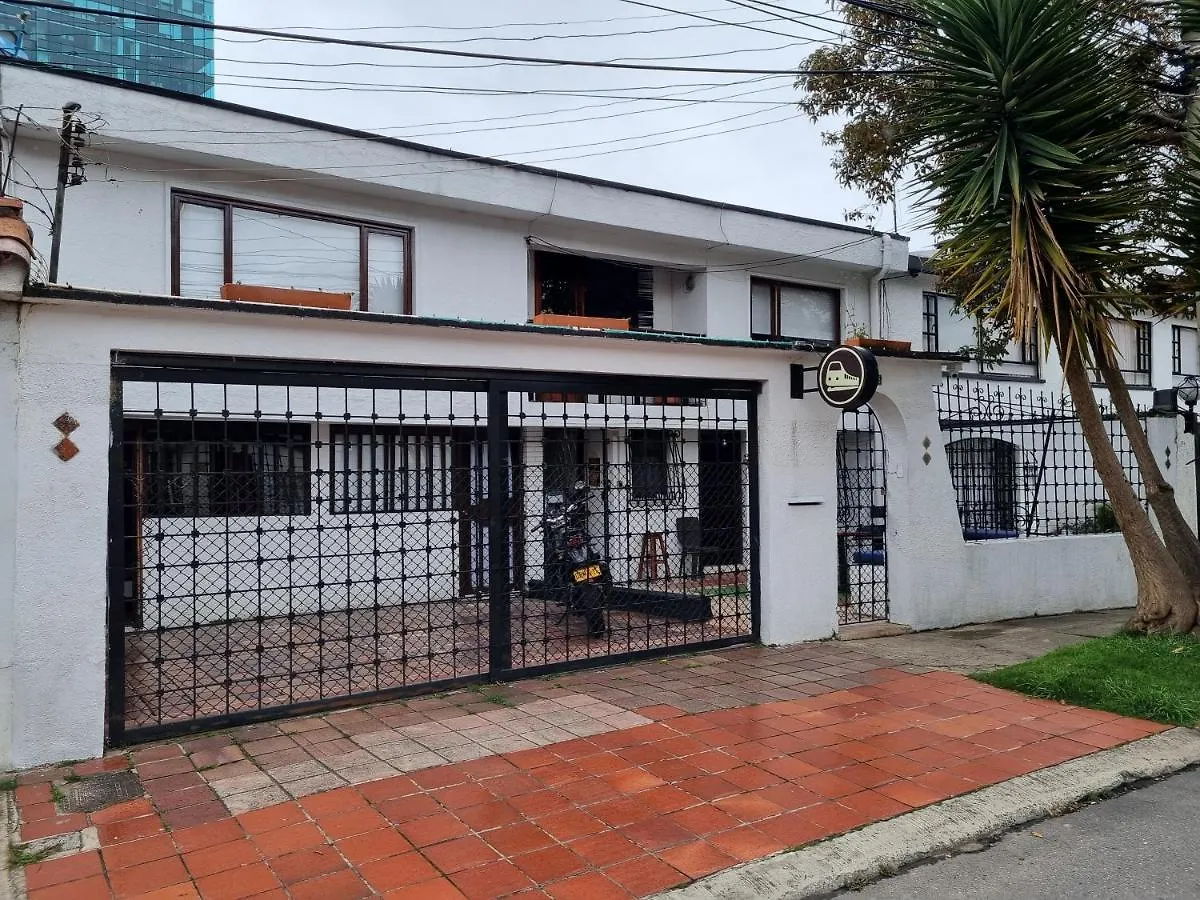 Acogedor Hostal Usaquen La Parada Del Tren Bogotá Bed & Breakfast