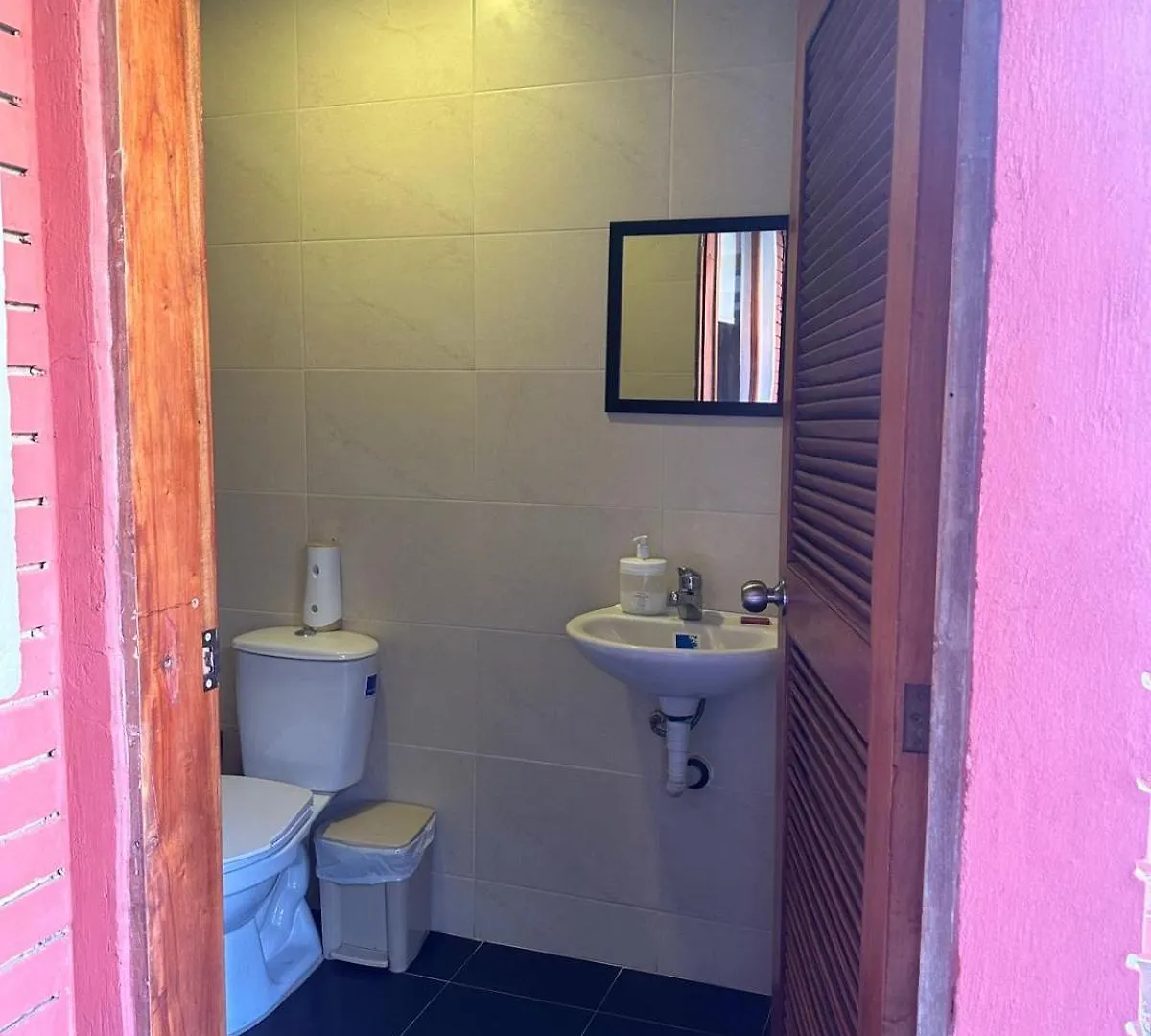 Acogedor Hostal Usaquen La Parada Del Tren Bogotá Bed & Breakfast